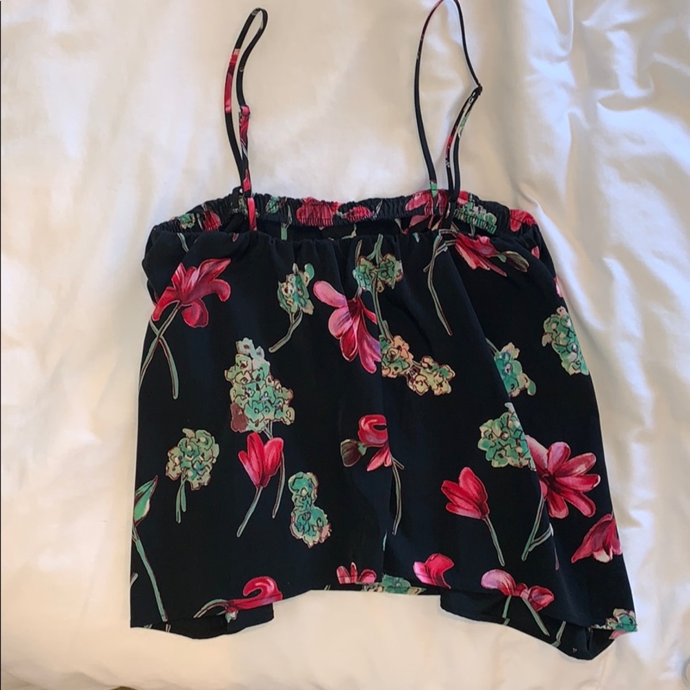 Floral Top - Picture 2 of 2